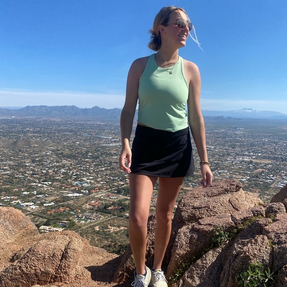 Meet the Posher - Picture 4 of 6